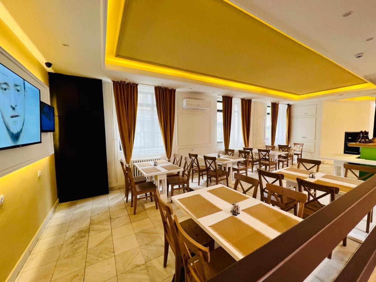 Side One Design Hotel Garni Белград Экстерьер фото