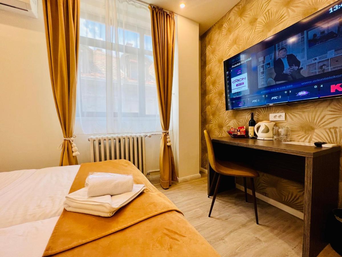 Side One Design Hotel Garni Белград Экстерьер фото