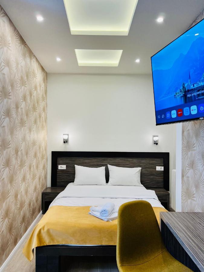Side One Design Hotel Garni Белград Экстерьер фото